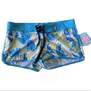 2/$15 🖤 BRAND NEW ✨ Maui Beach Shorts
